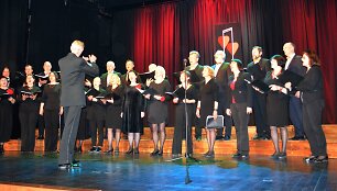 Varėnoje skambiai nuaidėjo chorų festivalis &bdquo;&Scaron;irdžių kalba&ldquo;.