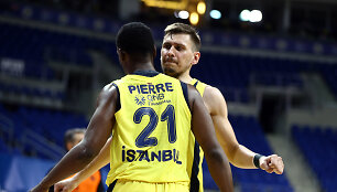 Edgaras Ulanovas ir Dyshawnas Pierre'as