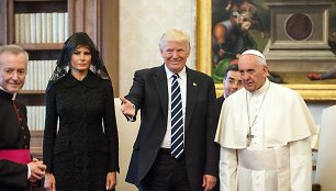 Melania Trump, Donaldas Trumpas ir popiežius Pranci&scaron;kus