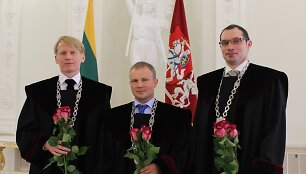 &Scaron;iaulių apylinkės teismo teisėjai. I&scaron; kairės: Mantas Liesis, Danas Lisas ir Vaidotas Narvidas