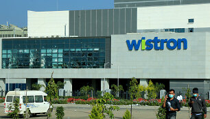 &bdquo;Wistron&ldquo; gamyklos pastatas su i&scaron;daužytais langais