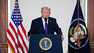 Donaldas Trumpas /  / Aaron Schwartz/POOL via CNP/INST