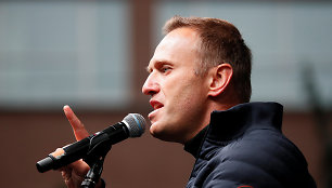 56 OPCW valstybės narės pasmerkė išpuolį prieš Aleksejų Navalną