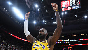 LeBronas Jamesas