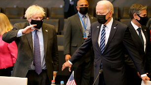 B.Johnsonas ir J.Bidenas
