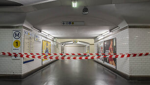 Paryžių paralyžiavo didelis vie&scaron;ojo transporto sektoriaus darbuotojų streikas