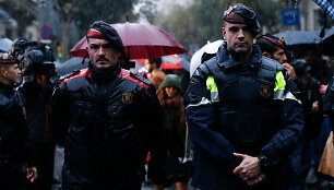 &bdquo;Mossos D'Esquadra&ldquo; pareigūnai