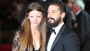 Shia LaBeoufas ir Mia Goth