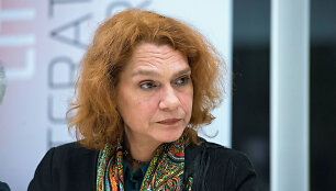 Asli Erdogan