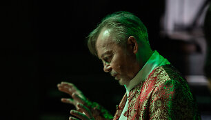 Akimirkos i&scaron; J.Klata spektaklio &bdquo;Borisas Godunovas&ldquo; repeticijos Klaipėdos dramos teatre