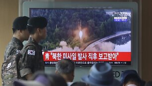 &Scaron;iaurės Korėjoje atliktas dar vienas raketos bandymas