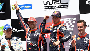 Thierry Neuville su šturmanu Nicolas Gilsoul triumfavo Australijos ralyje.