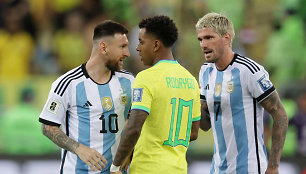Lionelio Messi ir Rodrygo susikirtimas