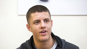 į Lietuvą atvyko  krep&scaron;ininkas Isaiah Hartensteinas