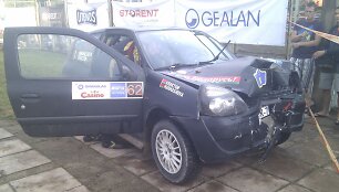 &bdquo;Renault Clio&ldquo; avarija &bdquo;300 lakes rally&ldquo; antrame GR