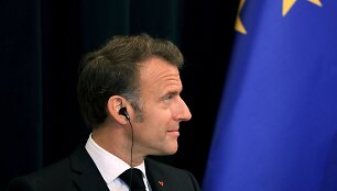 Emmanuelis Macronas / ADNAN BECI / AFP