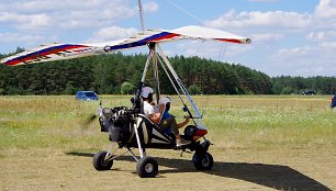 Paluknio aerodrome Trakų rajone surengtas ultralengvųjų orlaivių Lietuvos čempionato etapas. 