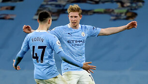 Philas Fodenas ir Kevinas De Bruyne