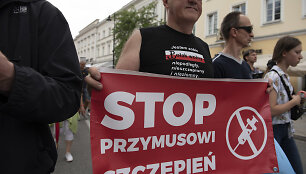Protestas prie&scaron; vakcinaciją Lenkijoje