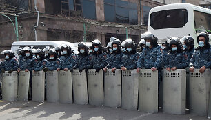 Riau&scaron;ių policija Jerevane