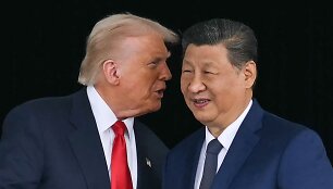 Donaldas Trumpas su Xi Jinpingu / ANDREW CABALLERO-REYNOLDS / AFP