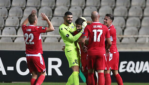&bdquo;Omonia&ldquo; žaidėjai sveikina Jordi Gomezą