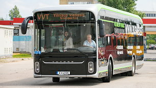 Kiniškas autobusas Yutong U12