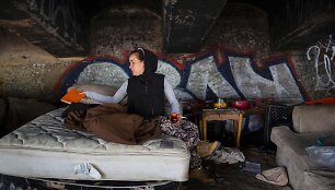 Filadelfijos Kensingtono rajone įsikūrusi heroiną vartojančių narkomanų stovykla