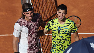 Stefanos Tsitsipas ir Carlosas Alcarazas