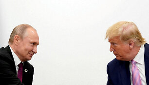 Vladimiras Putinas ir Donaldas Trumpas, 2019 m. Osaka, Japonija