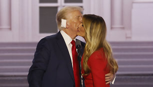 Donaldas Trumpas su žmona Melania