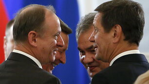 (i&scaron; kairės) Nikolajus Patru&scaron;evas, Sergejus Ivanovas, Sergejus &Scaron;oigu ir Aleksandras Žukovas