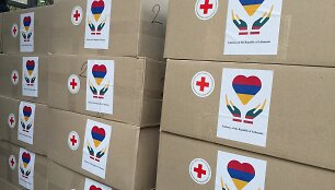 Humanitarinė pagalba nukentėjusiems nuo karo Kalnų Karabache