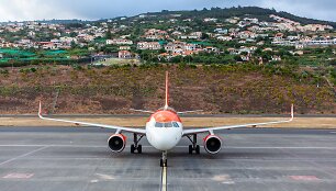 &bdquo;EasyJet&ldquo; lėktuvas Madeiroje