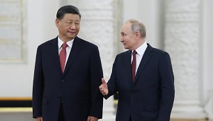 Kinijos vadovas Xi JInpingas ir Rusijos prezidentas Vladimiras Putinas