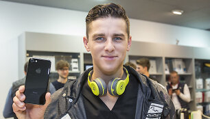 Donatas Montvydas pristatė &bdquo;Iphone 7&ldquo;
