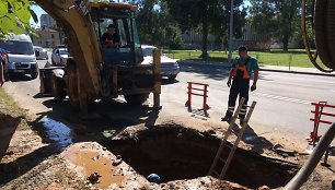 Vandentiekio avarija Kalvarijų gatvėje