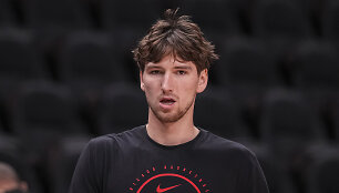 Matas Buzelis