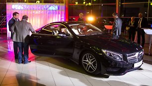 „Mercedes-Benz“ S klasės kupė ir CLS pristatymas