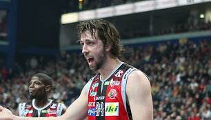 Matthew Nielsenas
