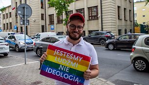  Bartas Staszewskis  &ndash; LGBT teisių aktyvistas Lenkijoje