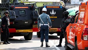 Po sprogimo / Willy Kurniawan / REUTERS