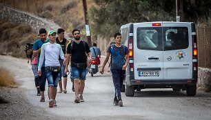 Migrantai ir pabėgėliai atplaukia į Lesbo salą