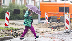 Ar tikrai Lietuvoje nuo kitų metų įvedamas mokestis už lietų?