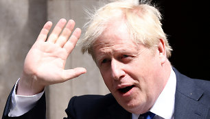 JK įstatymų leidėjai priims sprendimą dėl griežtos ataskaitos apie ekspremjerą Borisą Johnsoną