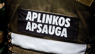 Tarnybos patikrinusios angarą aptiko daugybę tonų neai&scaron;kios medžiagos