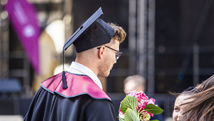 Diplomų įteikimo ceremonija