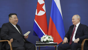 &Scaron;iaurės Korėjos lyderis Kim Jong Unas ir Rusijos prezidentas Vladimiras Putinas 