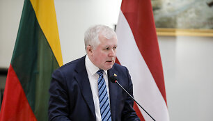 Arvydas Anu&scaron;auskas