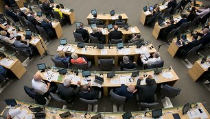 Seime stringa pakartotinis balsavimas dėl urėdijų reformos įstatymo